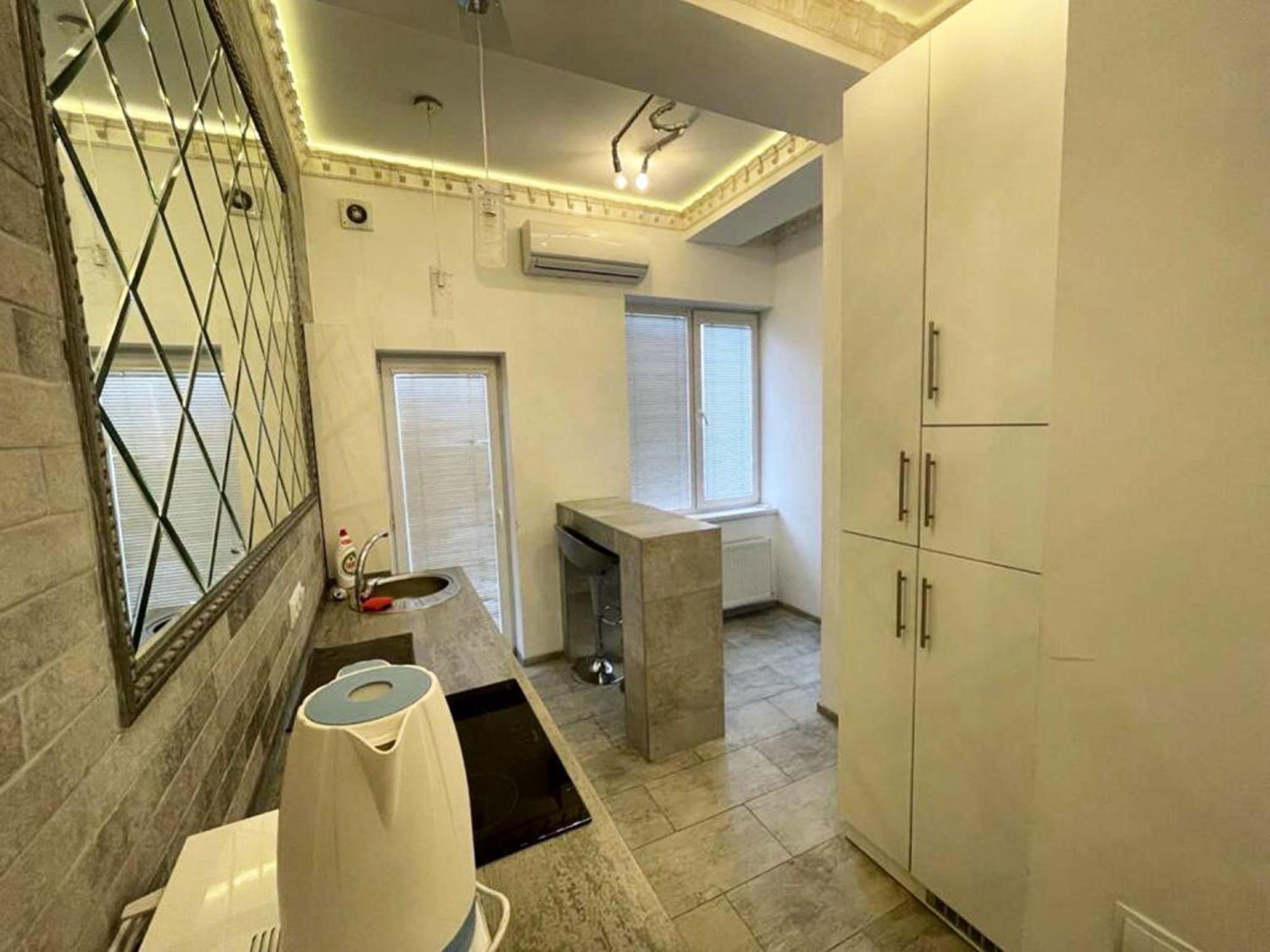 Center Apartment *